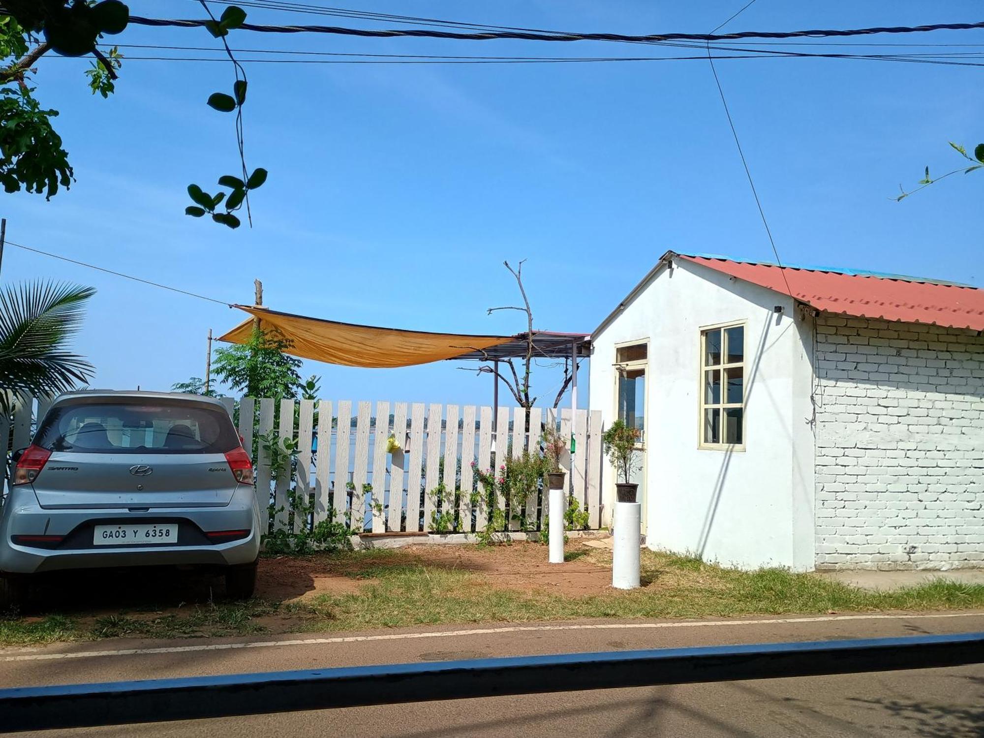 Gs Home On The Bay - Sea & Forest View Glass Studio Vagator Ngoại thất bức ảnh